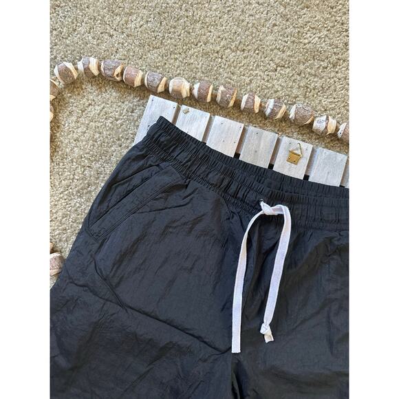 Nike Sportswear Alumni Black Sports Shorts - Picture 2 of 6